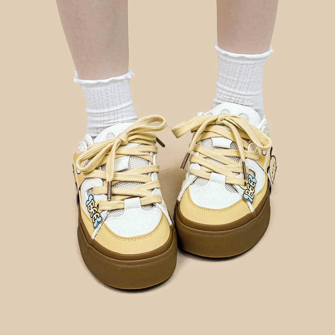 *CLEARANCE* Lovely Buzzley the Bumblebee Casual Colorblock Sneakers - Women's - Image 9