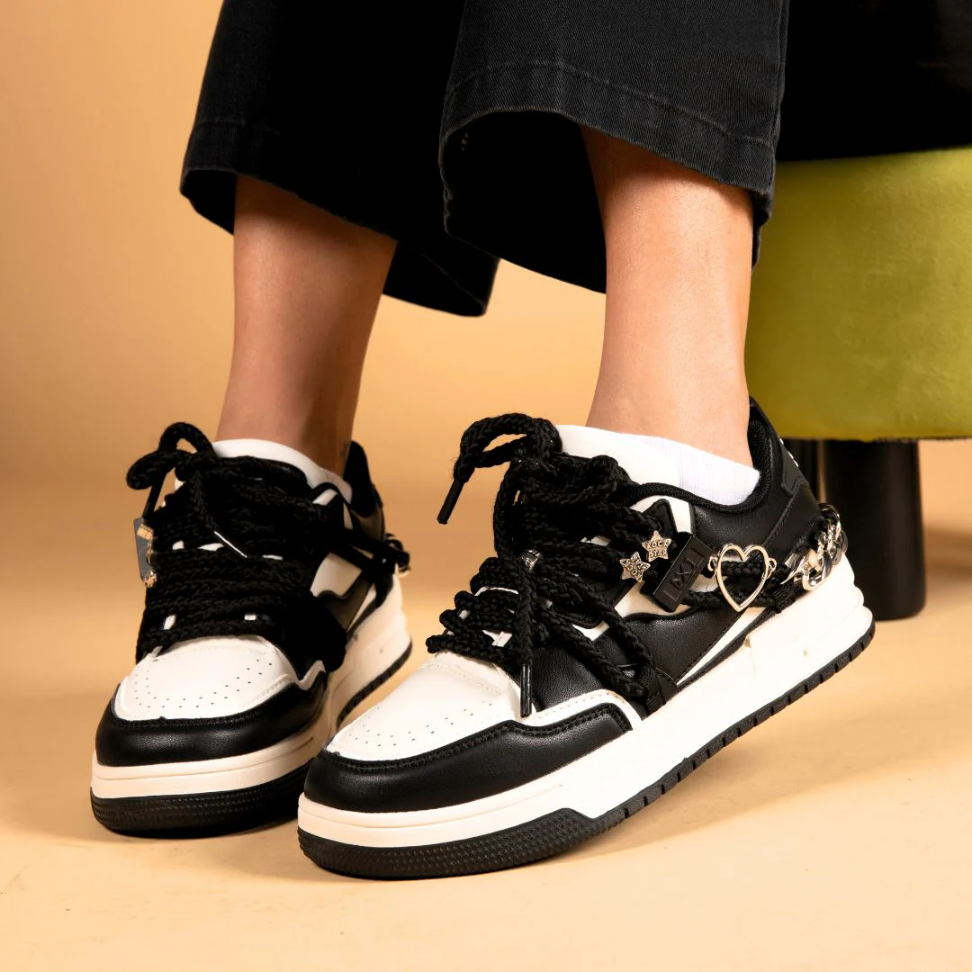 Happy Heart 'n Sole Black Casual Sneakers - Unisex - Image 6