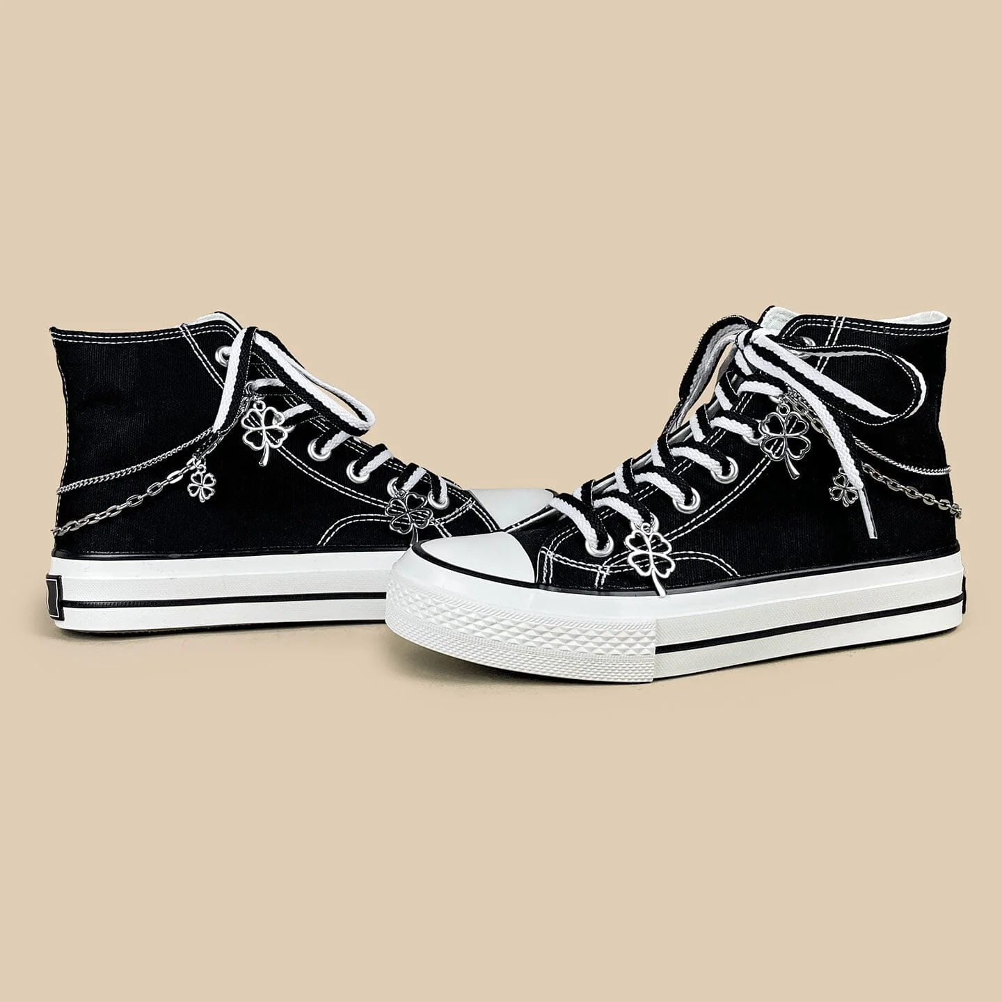 Y2K Lucky Clover Chain High Top Canvas Shoes - Unisex - Image 4