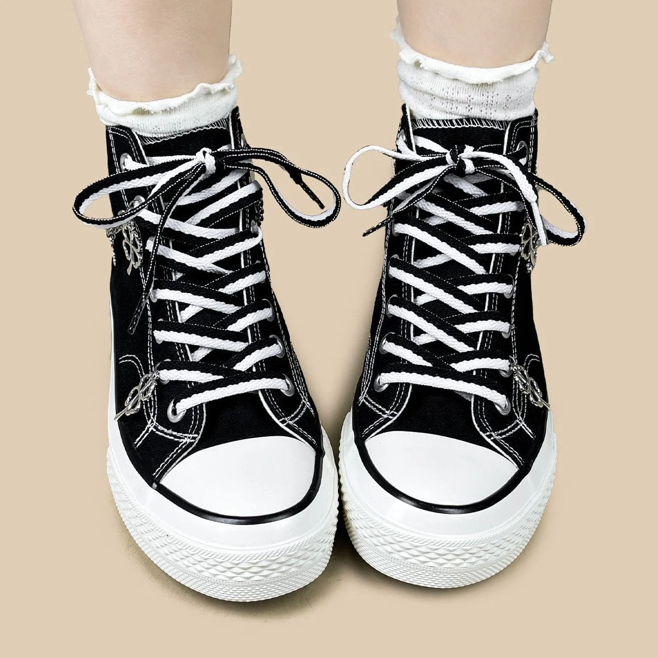 Y2K Lucky Clover Chain High Top Canvas Shoes - Unisex - Image 7